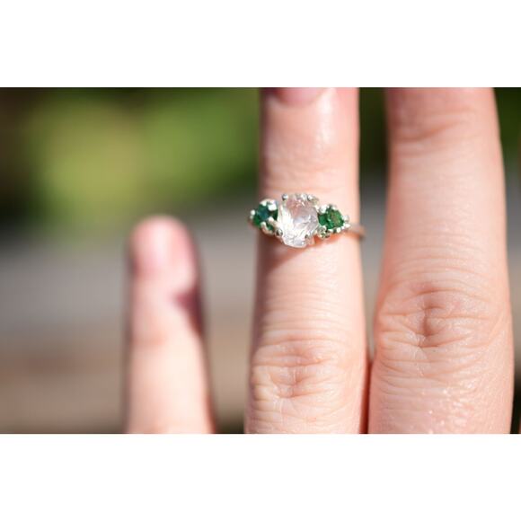 alternative raw diamond engagement rings, raw crystal size 4 5 6 7 8 8 9 10 11 - Picture 2 of 10